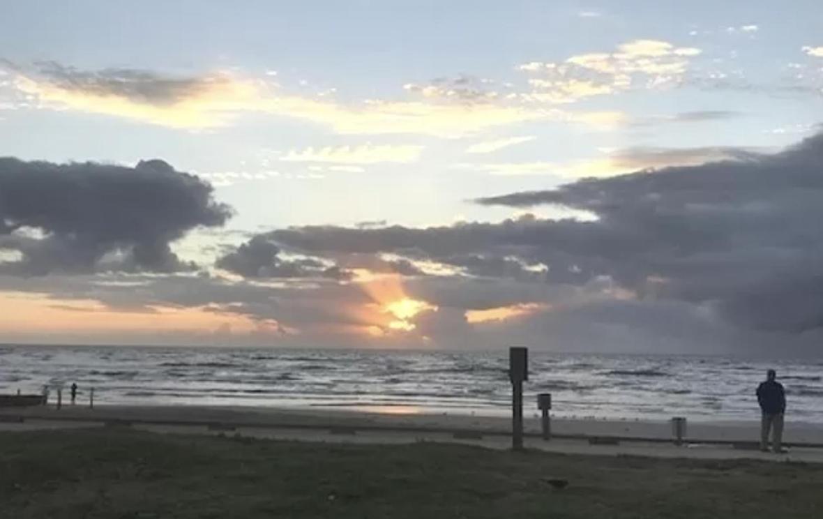 Cozy Beachside Condo With Pool View Corpus Christi Ngoại thất bức ảnh